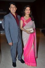 Madhuri Dixit at Suraj Godambe_s wedding reception on 30th June 2012 (31).JPG