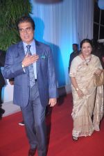 Raj Babbar at Esha Deol_s wedding reception in five-star hotel,Mumbai on 30th June 2012 (181).JPG