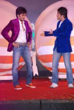 Tusshar Kapoor, Ritesh Deshmukh at Kya Super Cool Hain Hum music launch in Ghatkopar, Mumbai on 30th June 2012 (36).JPG