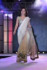  at Pidilite presents Manish Malhotra, Shaina NC show for CPAA in Mumbai on 1st July 2012 (108).JPG