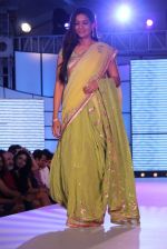  at Pidilite presents Manish Malhotra, Shaina NC show for CPAA in Mumbai on 1st July 2012 (116).JPG