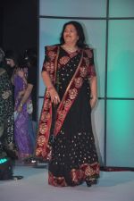  at Pidilite presents Manish Malhotra, Shaina NC show for CPAA in Mumbai on 1st July 2012 (76).JPG