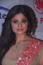 Shamita Shetty at Pidilite presents Manish Malhotra, Shaina NC show for CPAA in Mumbai on 1st July 2012 (57).JPG