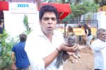 Murli Sharma at pet park launch in Yari Road, Mumbai on 2nd July 2012 (87).JPG