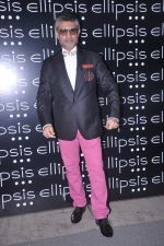 Arjun Khanna at Ellipsis launch hosted by Arjun Khanna in Mumbai on 6th July 2012 (31).JPG