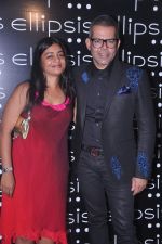 at Ellipsis launch hosted by Arjun Khanna in Mumbai on 6th July 2012 (109).JPG