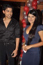 Kratika Sengar, Gurmeet Chaudhary at Punar Vivah serial success party in Mumbai on 7th July 2012 (42).JPG