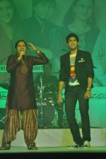 Hussain Kuwajerwala at Indian Idol concert in Pune on 12th July 2012 (89).JPG