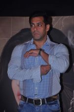Salman Khan at Ek Tha Tiger song first look in Mumbai on 12th July 2012 (35).JPG