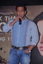 Salman Khan at Ek Tha Tiger song first look in Mumbai on 12th July 2012 (49).JPG