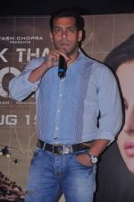 Salman Khan at Ek Tha Tiger song first look in Mumbai on 12th July 2012 (50).JPG