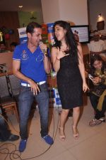 RJ Archana at Radio City Anniversary bash in Andheri, Mumbai on 13th July 2012 (36).JPG