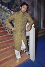 Kunal Karan Kapoor at Na Bole Tum Na Maine Kuch Kaha on location for sangeet ceremony in Malad on 17th July 2012 (136).JPG