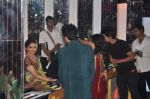 Madhuri Dixit on the sets of Jhalak Dikhhla Jaa in Filmistan on 18th July 2012 (34).JPG