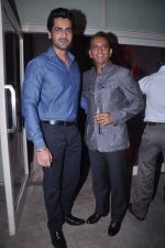 Arjan Bajwa at Pria Kataria Cappuccino collection launch inTote, Mumbai on 20th July 2012 (170).JPG