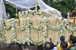 at Rajesh Khanna_s Funeral in Mumbai on 19th July 2012 (146).JPG