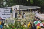 at Rajesh Khanna_s Funeral in Mumbai on 19th July 2012 (69).JPG