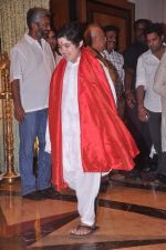 at Rajesh Khanna chautha in Mumbai on 21st July 2012 (286).JPG