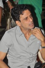 Manoj Bajpai at Manoj Tiwari_s house warming party in Andheri, Mumbai on 23rd July 2012 (37).JPG