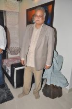at Manoj Tiwari_s house warming party in Andheri, Mumbai on 23rd July 2012 (61).JPG