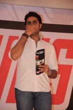 Abhishek Bachchan launches yomics in Yashraj on 24th July 2012 (73).JPG