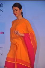 Sucheta Sharma at the launch of Lakme Timeless collection  in Taj Land_s End on 24th July 2012 (89).JPG