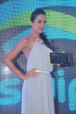 Malaika Arora Khan launches Swipe Tablet in  Taj Mahal Palace Hotel on 25th July 2012 (86).JPG