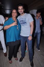 Arjan Bajwa at Mangimo lounge Wednesday bar night launch in Mumbai on 29th July 2012 (35).JPG