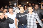 Salman Khan at Baba Siddique_s Iftar party in Taj Land_s End,Mumbai on 29th July 2012 (30).JPG