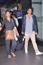 Arjun Rampal return from Holiday in Mumbai on 30th July 2012 (4).JPG
