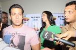 Salman Khan, Katrina Kaif on the sets of Lil Masters in Famous,Mumbai on 30th July 2012 (15).JPG