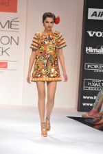 Model walk the ramp for Pia Pauro show at Lakme Fashion Week Day 1 on 3rd Aug 2012 (162).JPG