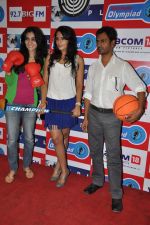 Richa Chadda,Nawazuddin Siddiqui of Gangs of wasseypur on the sets of Big FM on 3rd Aug 2012 (19).JPG