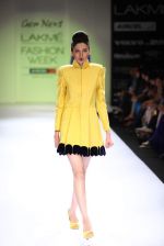 Model walk the ramp for Gen Next show at Lakme Fashion Week Day 1 on 3rd Aug 2012 (9).JPG