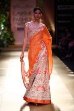 Model walk the ramp for Pallavi Jaikishan show at Lakme Fashion Week Day 1 on 3rd Aug 2012 (133).JPG