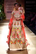 Model walk the ramp for Pallavi Jaikishan show at Lakme Fashion Week Day 1 on 3rd Aug 2012 (138).JPG