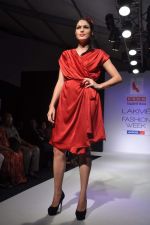 Model walk the ramp for Talent Box show at Lakme Fashion Week Day 1 on 3rd Aug 2012 (47).JPG