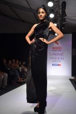 Model walk the ramp for Talent Box show at Lakme Fashion Week Day 1 on 3rd Aug 2012 (59).JPG