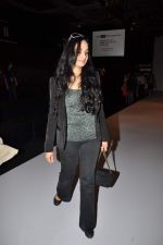 Shivangi Kapoor at Lakme Fashion Week Day 1 on 3rd Aug 2012_1 (126).JPG