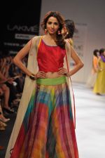 Model walk the ramp for Mayank and Shraddha Nigam show at Lakme Fashion Week Day 3 on 5th Aug 2012 (61).JPG
