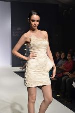 Model walk the ramp for Sonakshi Raaj Talent Box show at Lakme Fashion Week Day 2 on 4th Aug 2012 (26).JPG