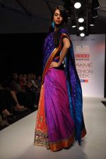 Model walk the ramp for Talent Box Swati Jain and Rivaayat show at Lakme Fashion Week Day 3 on 5th Aug 2012 (12).JPG