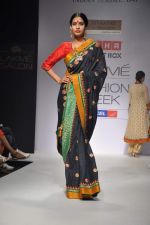 Model walk the ramp for Talent Box Swati Jain and Rivaayat show at Lakme Fashion Week Day 3 on 5th Aug 2012 (68).JPG
