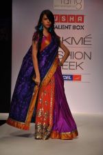 Model walk the ramp for Talent Box Swati Jain and Rivaayat show at Lakme Fashion Week Day 3 on 5th Aug 2012 (7).JPG