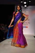 Model walk the ramp for Talent Box Swati Jain and Rivaayat show at Lakme Fashion Week Day 3 on 5th Aug 2012 (9).JPG