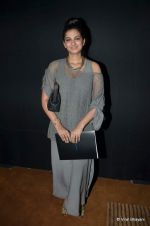 Rhea Kapoor at Lakme Fashion Week Day 2 on 4th Aug 2012_1 (15).JPG