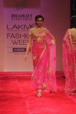 Model walk the ramp for Bhairavi Jaikishan show at Lakme Fashion Week Day 4 on 6th Aug 2012 (29681110).JPG