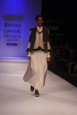 Model walk the ramp for Bodice show at Lakme Fashion Week 2012 Day 5 in Grand Hyatt on 7th Aug 2012 (72).JPG