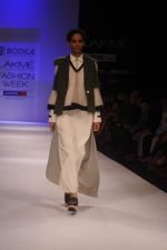 Model walk the ramp for Bodice show at Lakme Fashion Week 2012 Day 5 in Grand Hyatt on 7th Aug 2012 (73).JPG