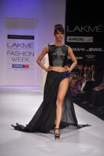Model walk the ramp for Prashant Chauhan show at LFW 2012 Day 5 in Grand Hyatt on 7th Aug 2012 (35).JPG